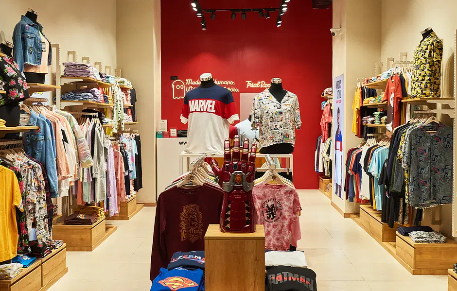 Online Shopping for Men Women Clothing Accessories at The Souled Store