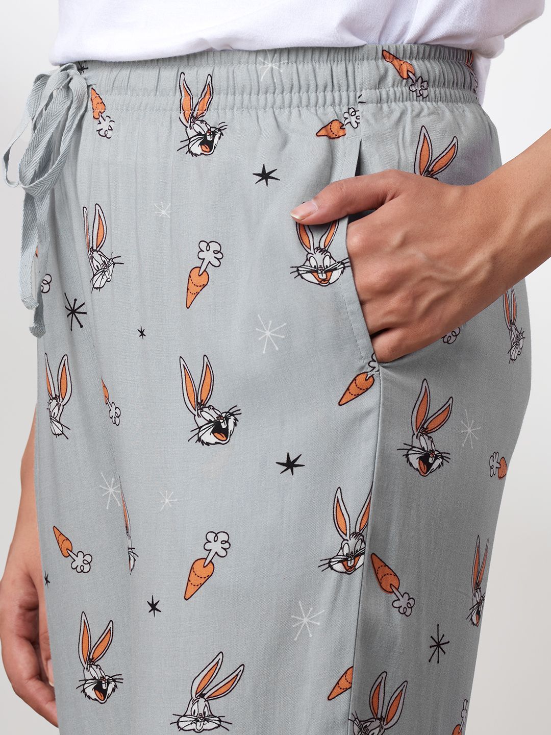 Buy Looney Tunes Bugs Pattern Women's Pajamas Online