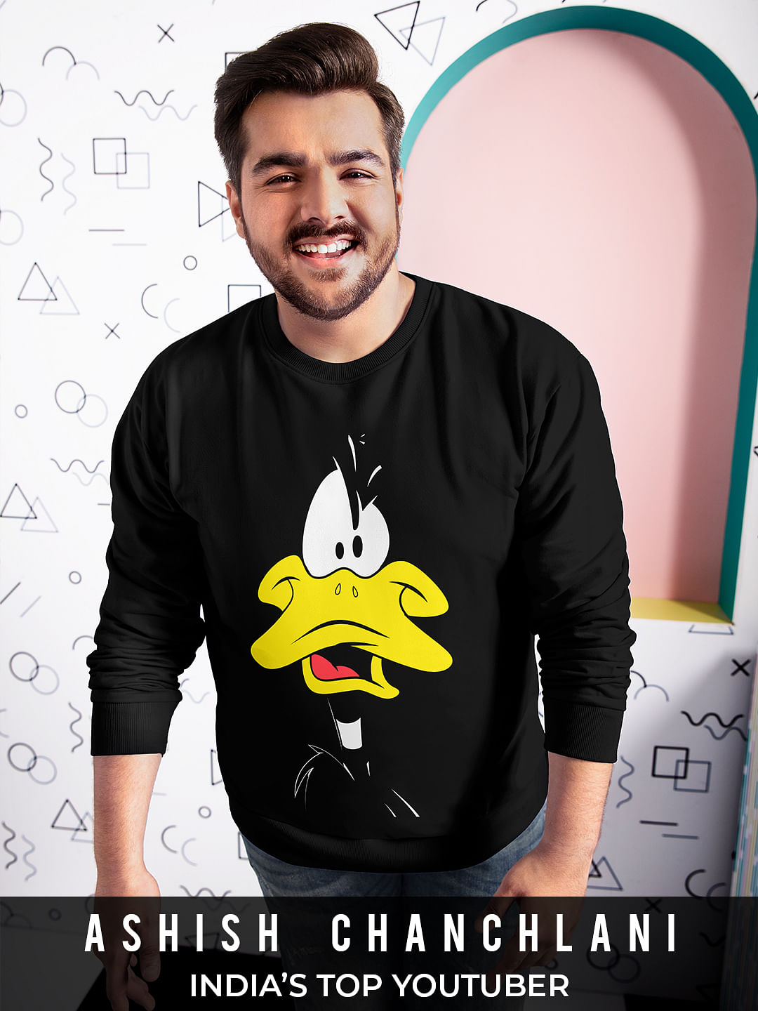 Looney Tunes Daffy Duck Big Face Sweatshirt 