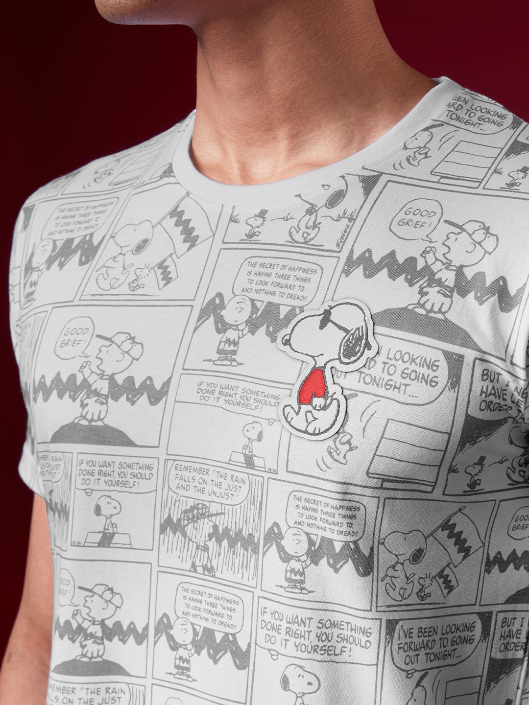 Buy Peanuts Snoopy Pattern Tshirt Online.