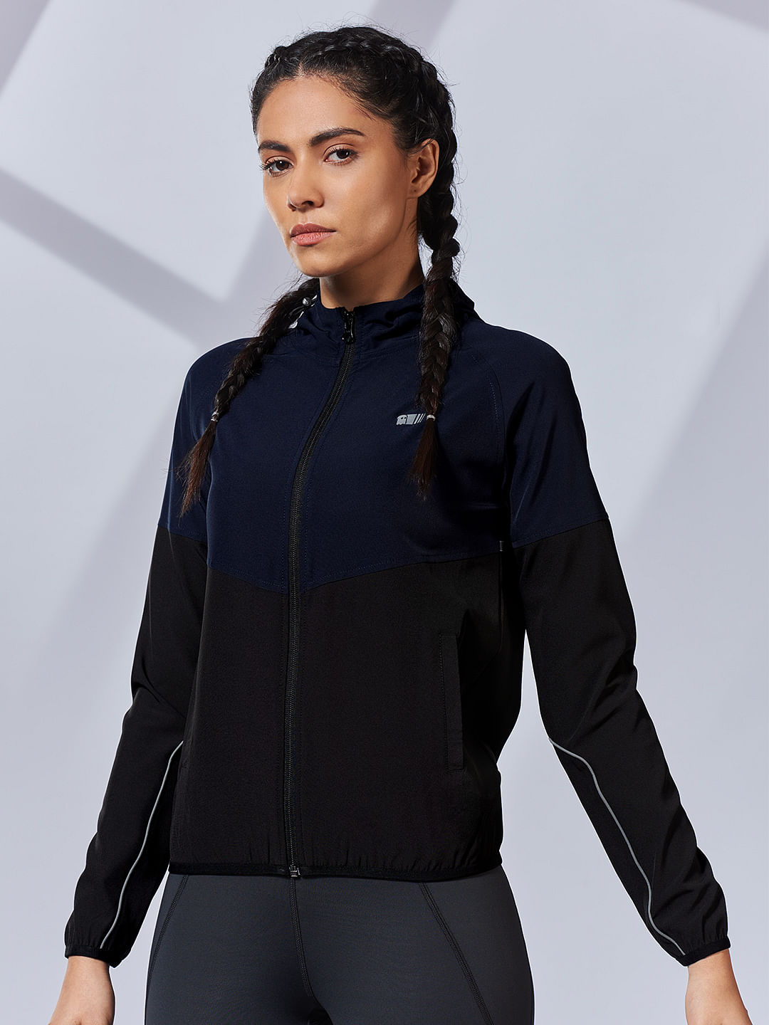 Buy Activewear Colourblock Strike Women Running Jackets Online