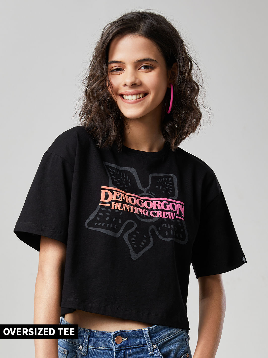 Buy Stranger Things: Demogorgon Hunting Crew Women's Oversized Cropped  T-shirt Online.