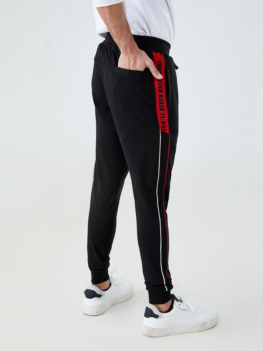 liverpool fc joggers