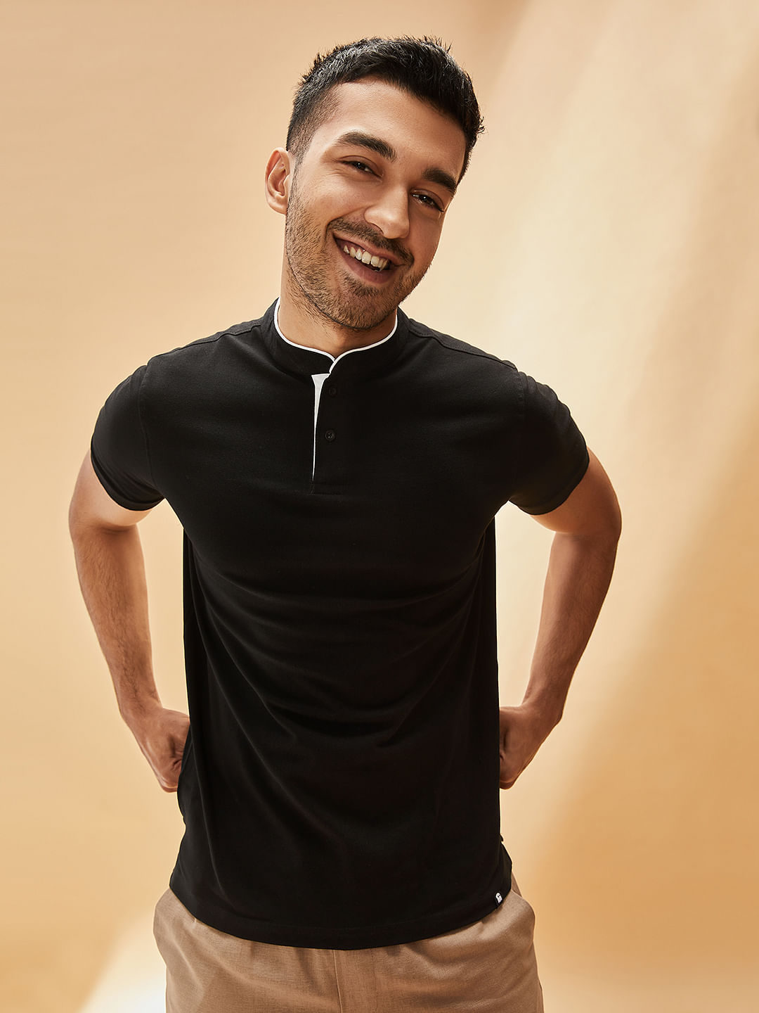 Buy Solids Mandarin Polo: Black Mandarin Polos online at The Souled Store.