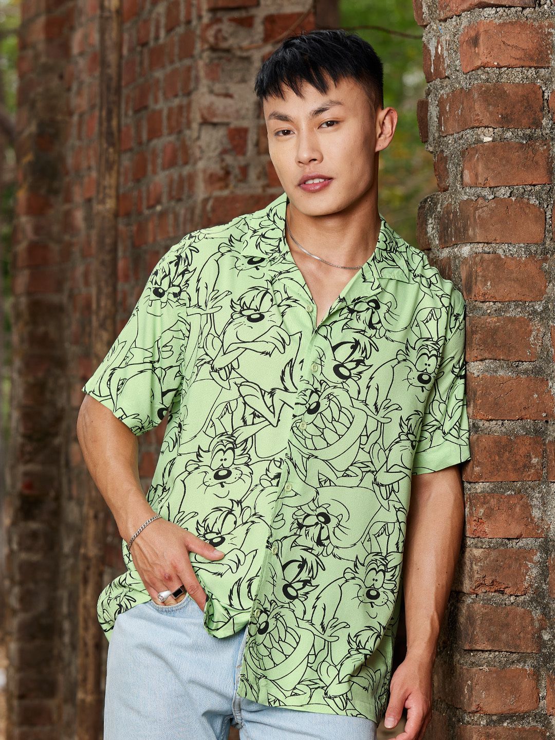 Buy Looney Tunes Taz Off! Summer Shirts Online