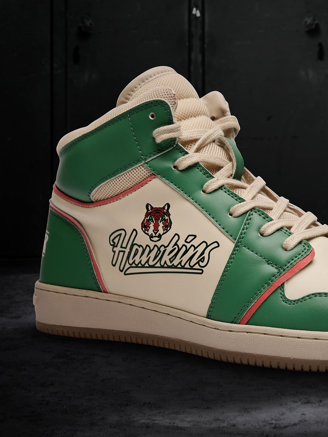 sneakers stranger things