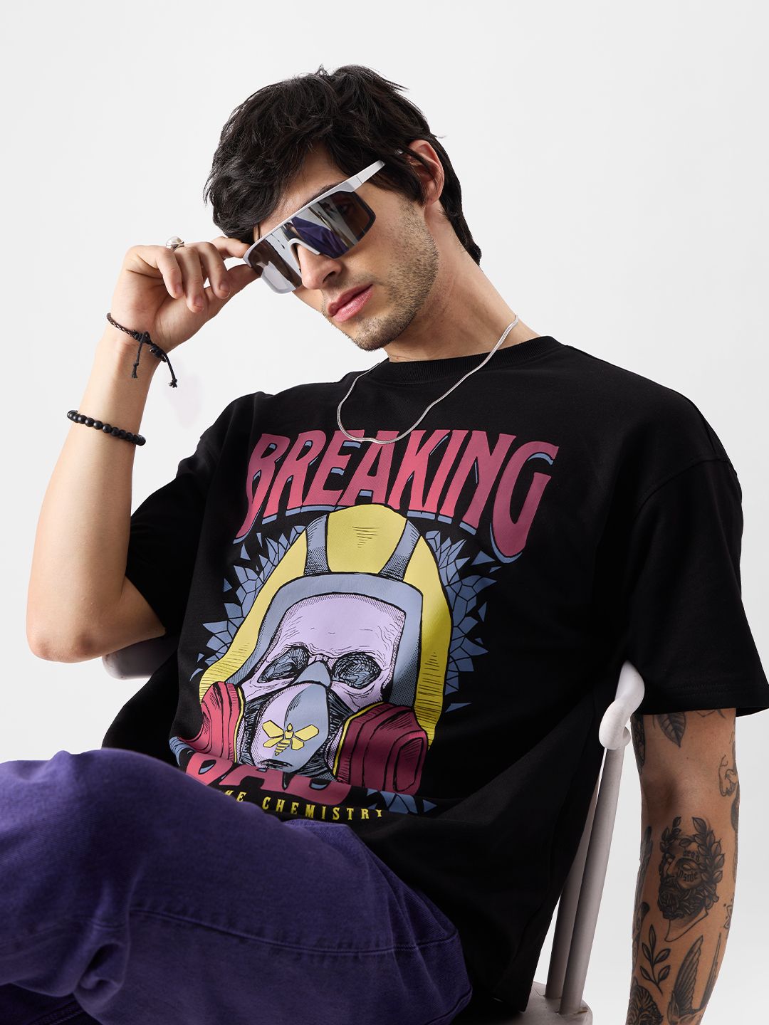Breaking Bad: Respect The Science Oversized T-Shirts online