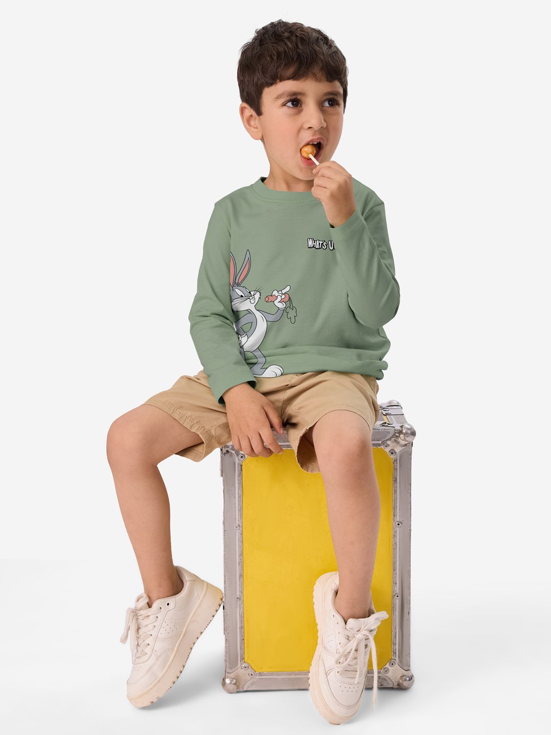 Looney Tunes: What's Up Doc Boys Cotton Full Sleeve T-Shirts (2-8 Yrs) online
