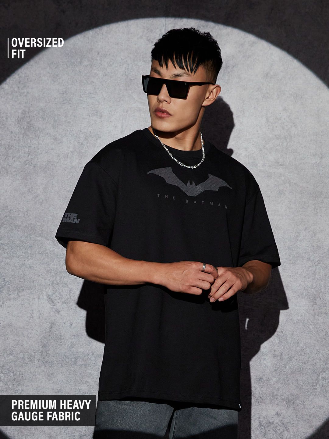 Batman: The Bat Sigil Oversized T-Shirts Online