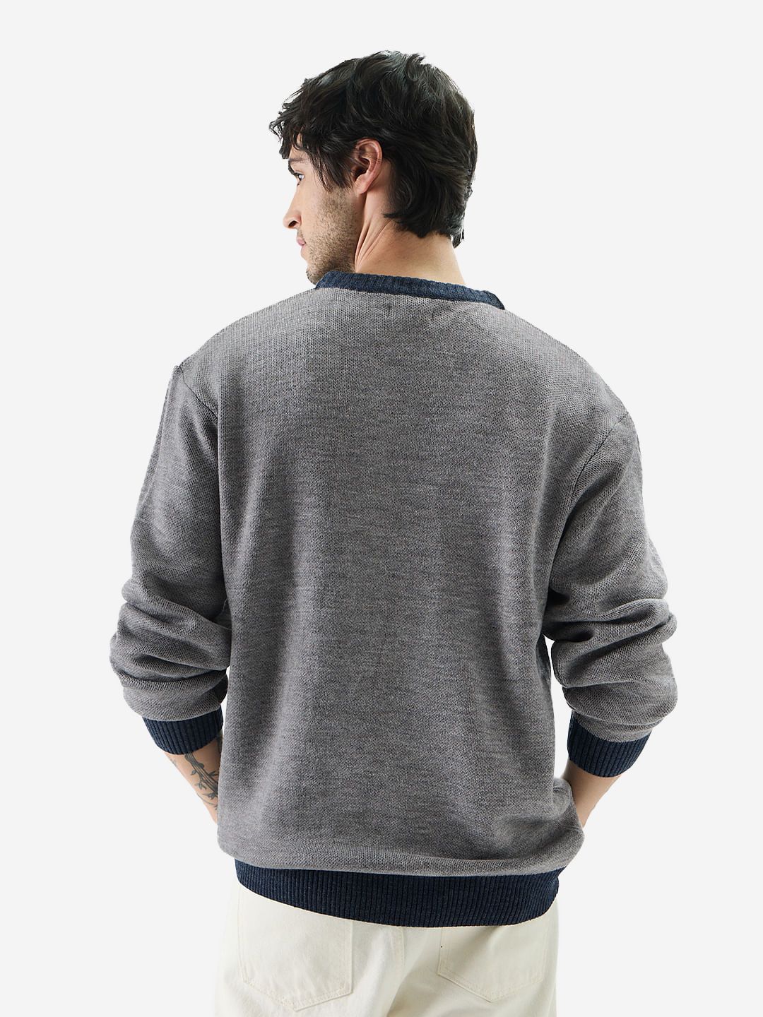 Looney Tunes: Happy Bugs Oversized Pullovers price