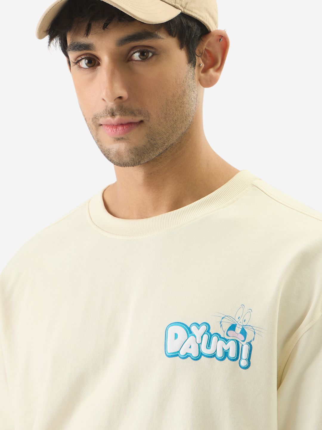 Bugs Bunny: Dayum Oversized T-Shirts online