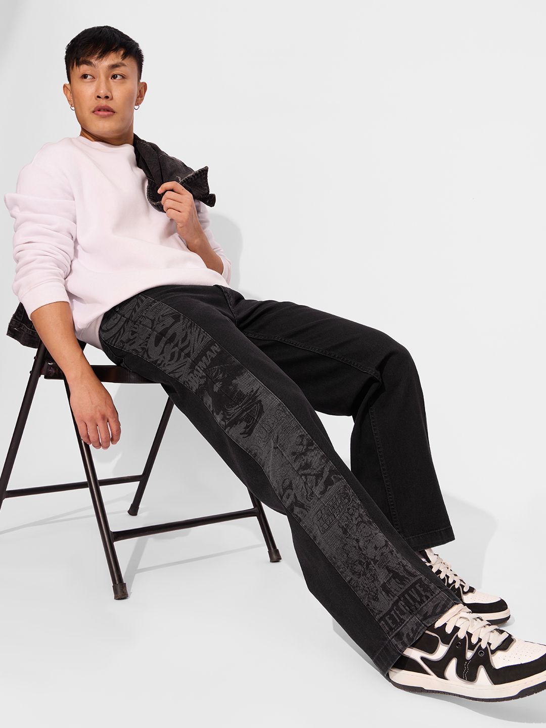 DC: Comic Canvas Men Jeans price