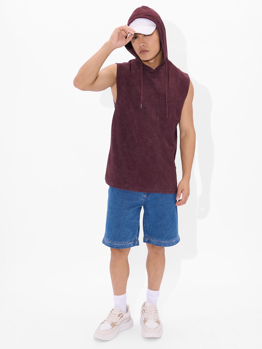 Solids: Maroon Blaze Men Hooded T-Shirts price