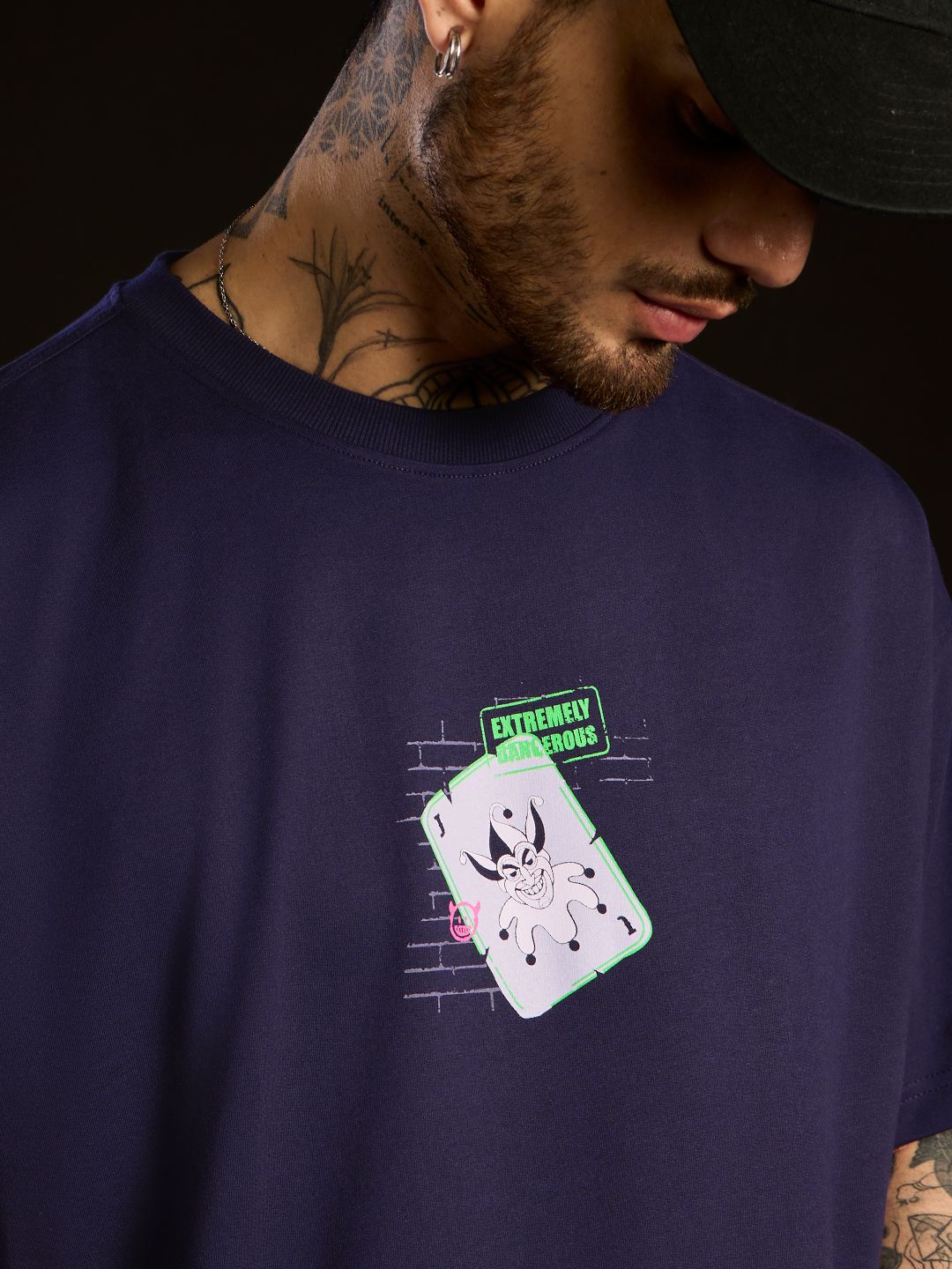 Joker: Wanted Oversized T-Shirts online