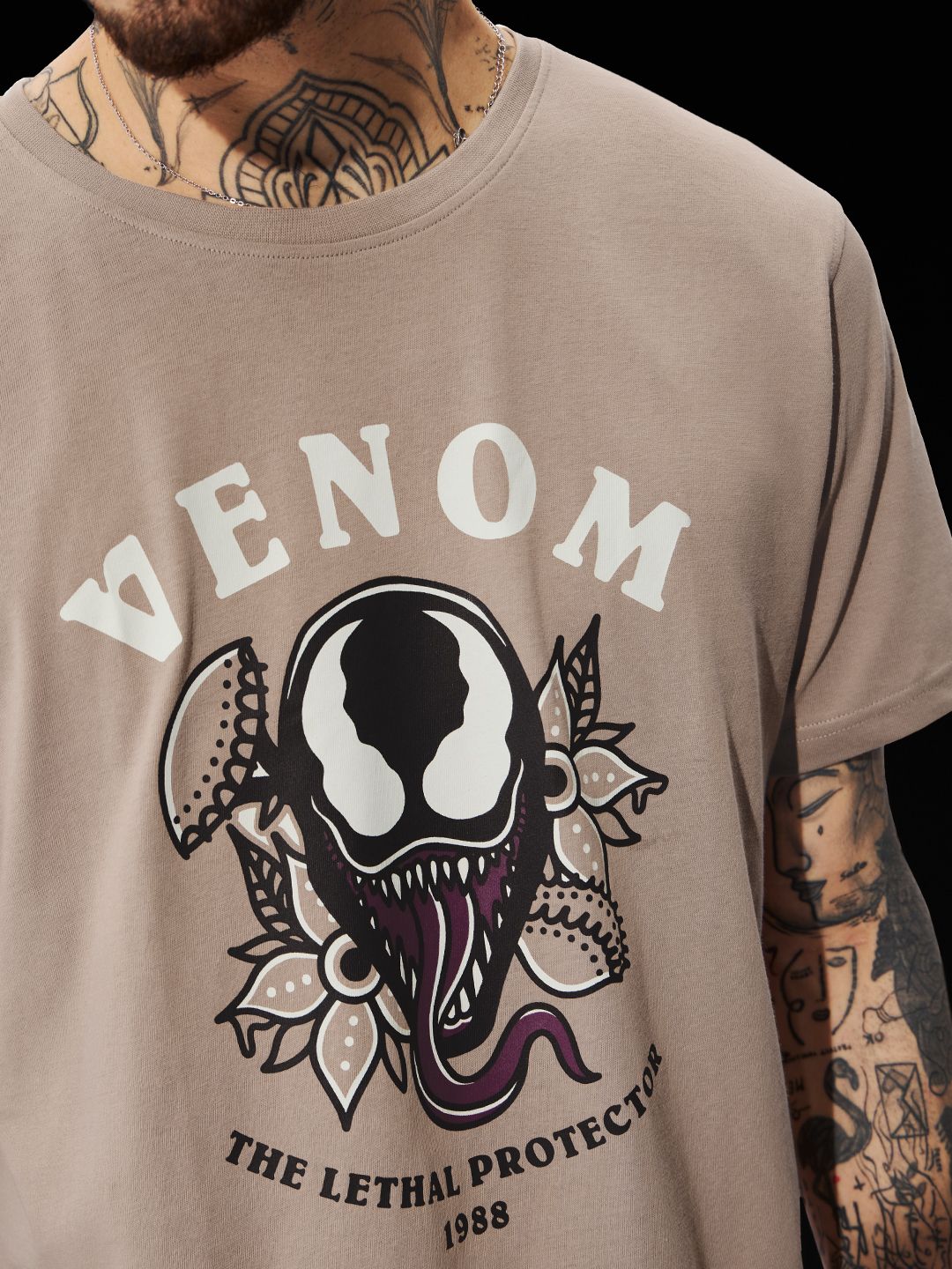 Marvel Venom Kids T-Shirt | Pink Mit Kürbis-Motiv | Offiziell Lizenziert