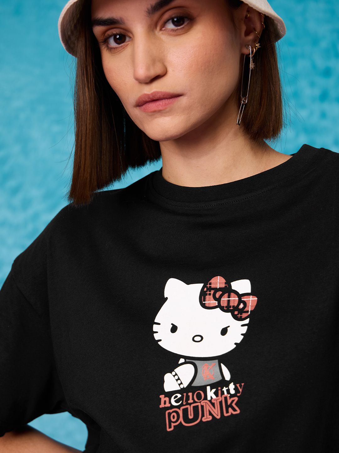 Hello Kitty: Viciously Cute Women Oversized T-Shirts online