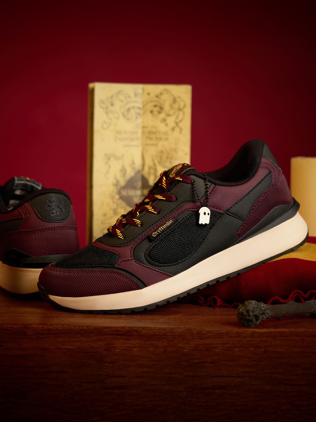 Buy Harry Potter: Gryffindor Men Low Top Sneakers Online