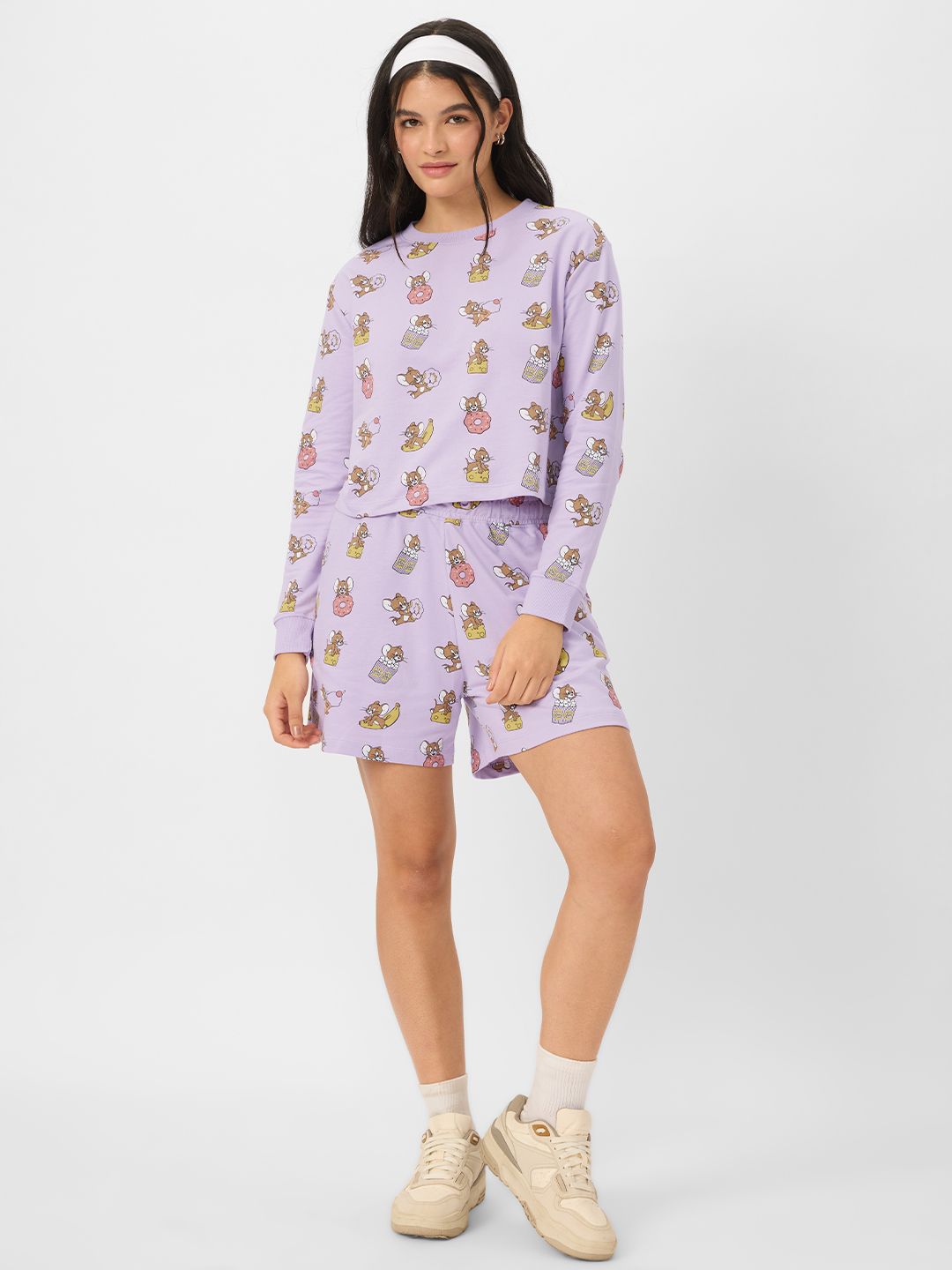 Tom And Jerry: Jerry Wants A Snack Women Lounge Shorts price