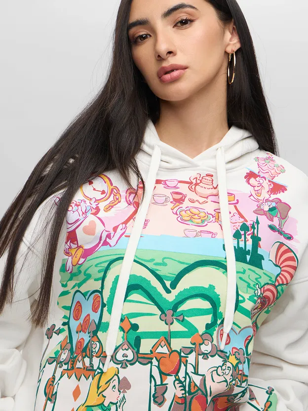 Graphic Crop Top