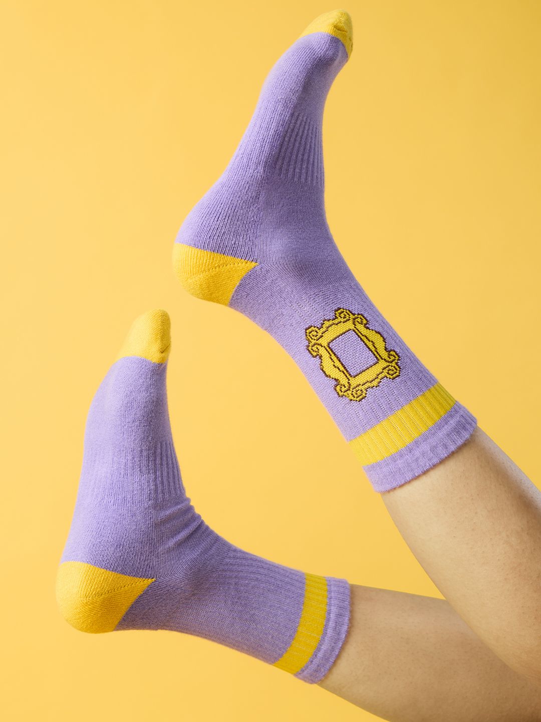 FRIENDS: The Frame Socks Online