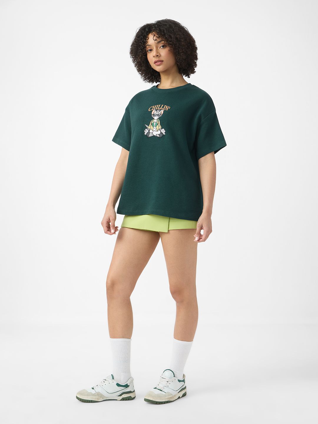 Textured Tshirt: Tom Chillin' Women Oversized T-Shirts price