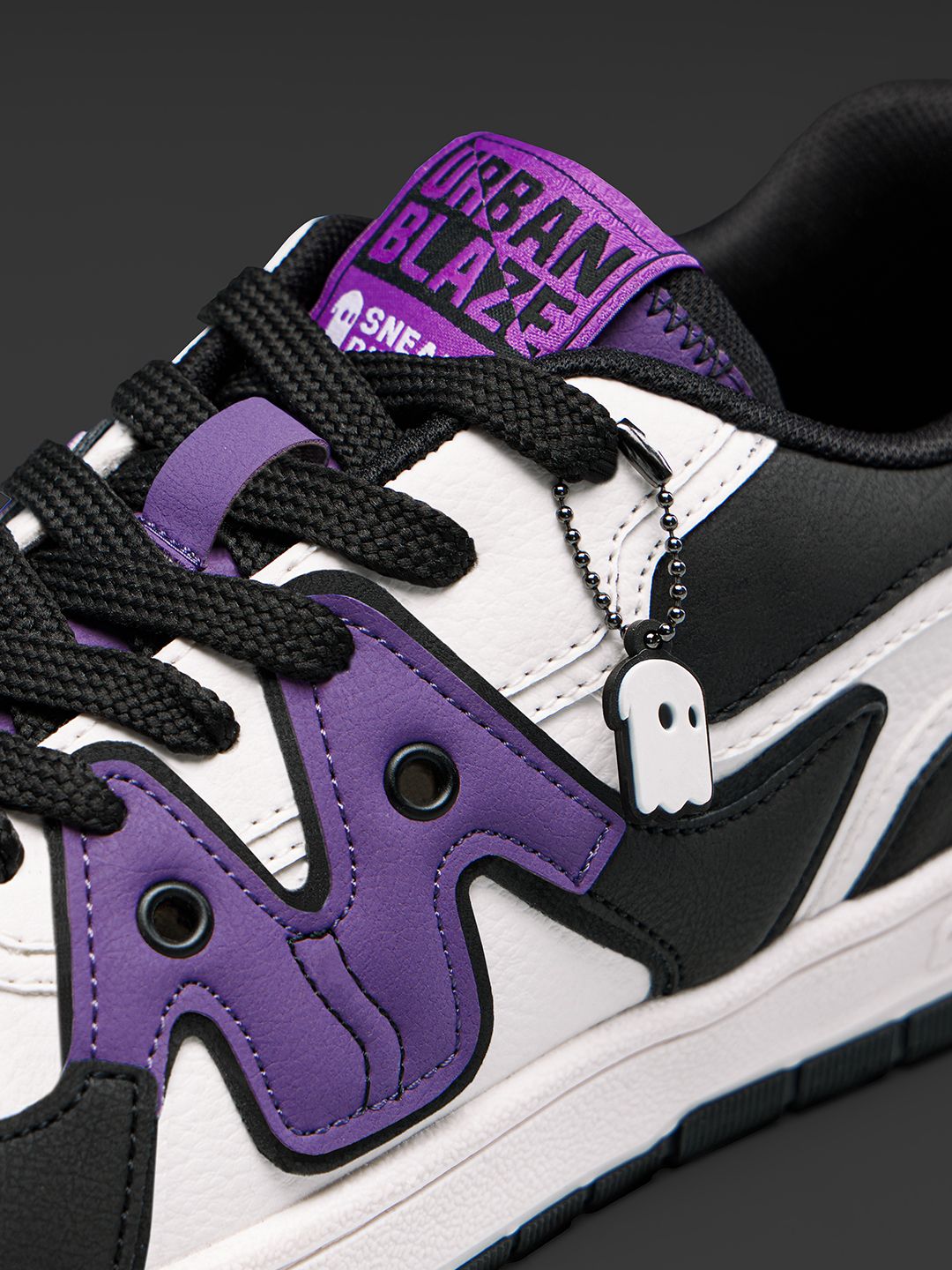 Urban Blaze: Phantom Men Low Top Sneakers online