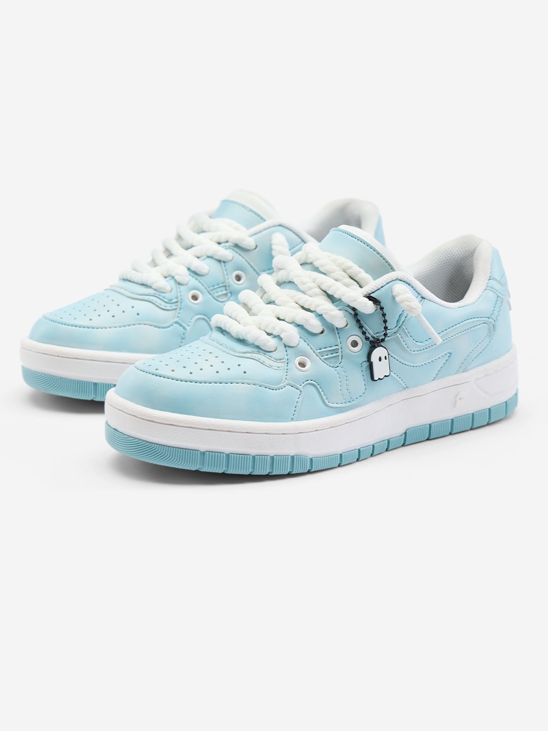 Urban Blaze: Cloud 9 Women Low Top Sneakers