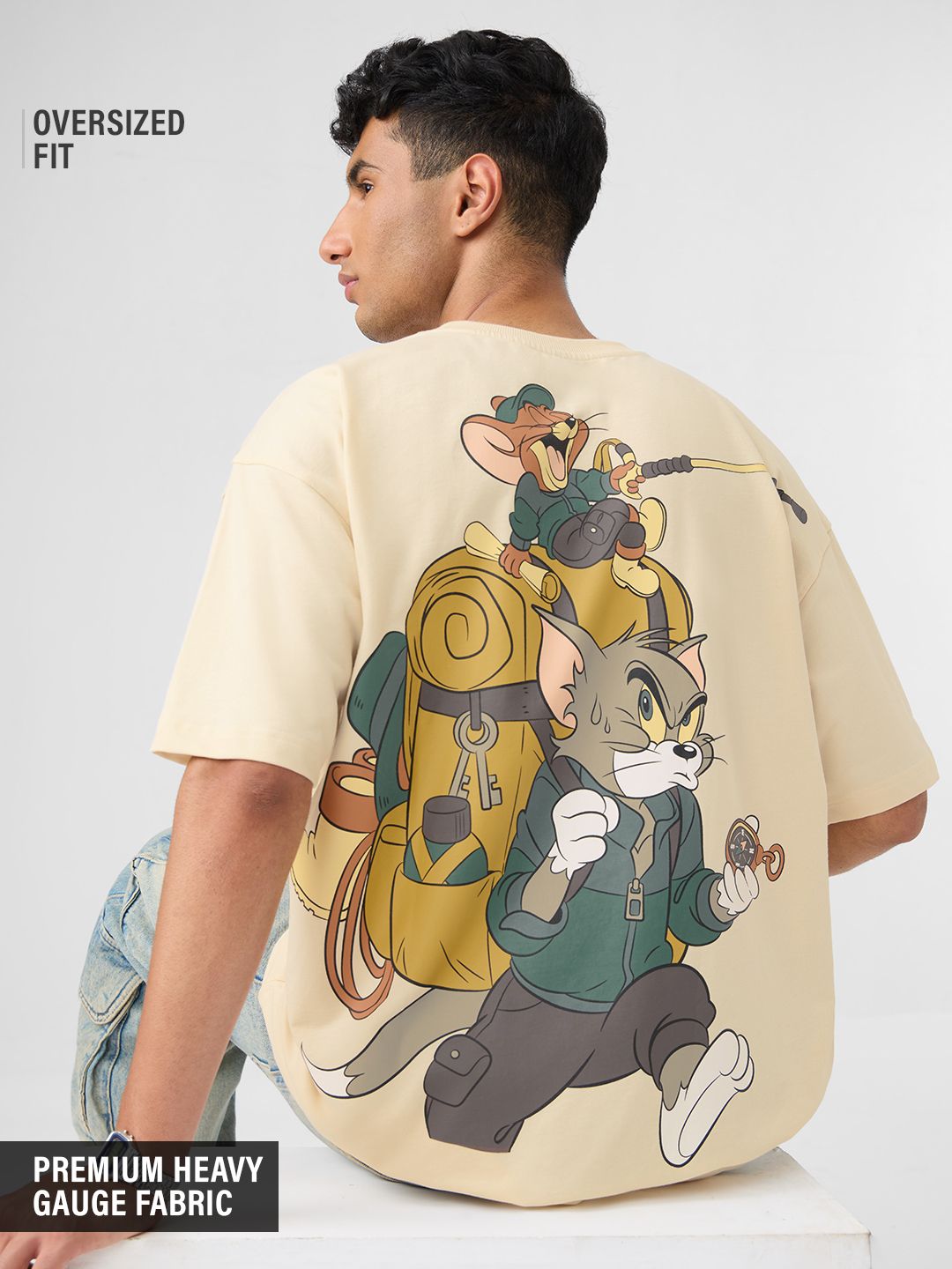 Tom & Jerry: Trekking Club Oversized T-Shirts