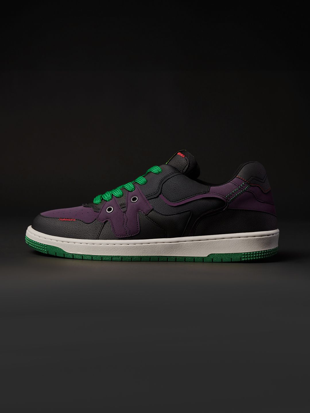 Urban Blaze: The Joker Men Low Top Sneakers online