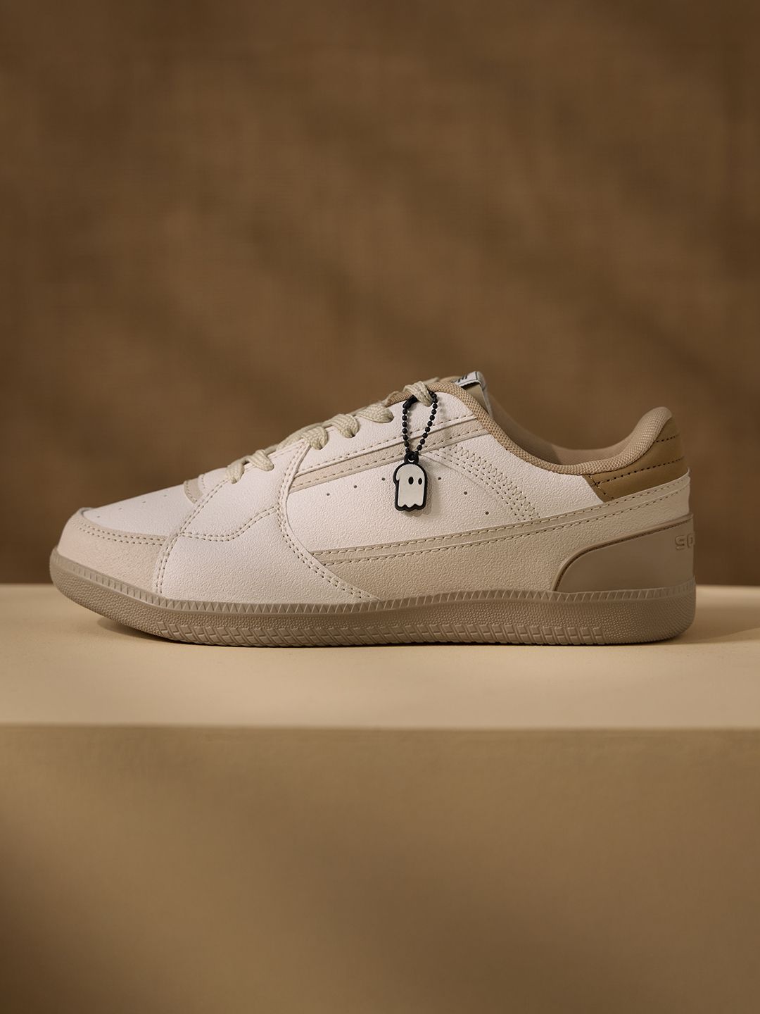 Kanso: Beige Women Low Top Sneakers online