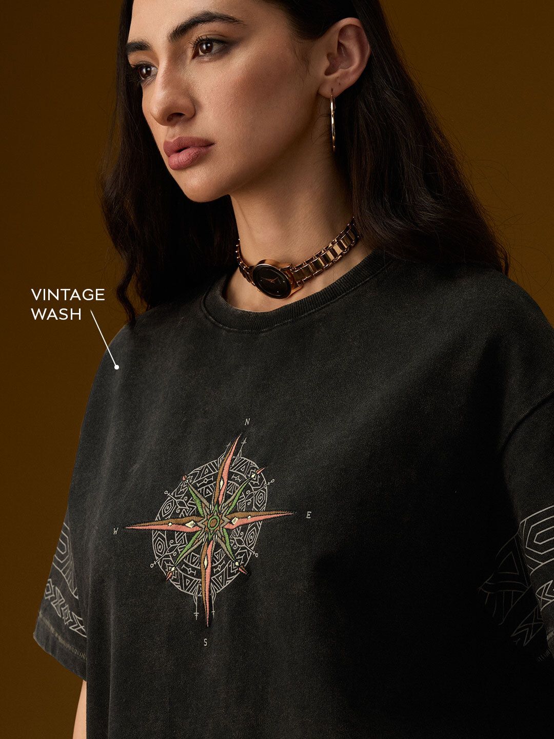 Nomad: Compass Women Oversized T-Shirts price