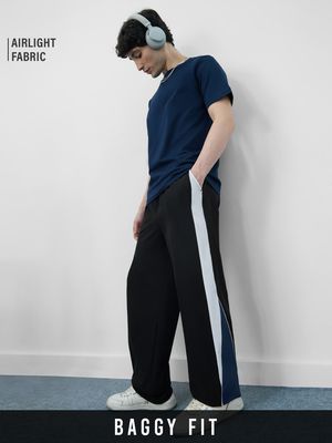 Baggy-Fit Joggers: Luna Men Oversized Joggers By The Souled Store