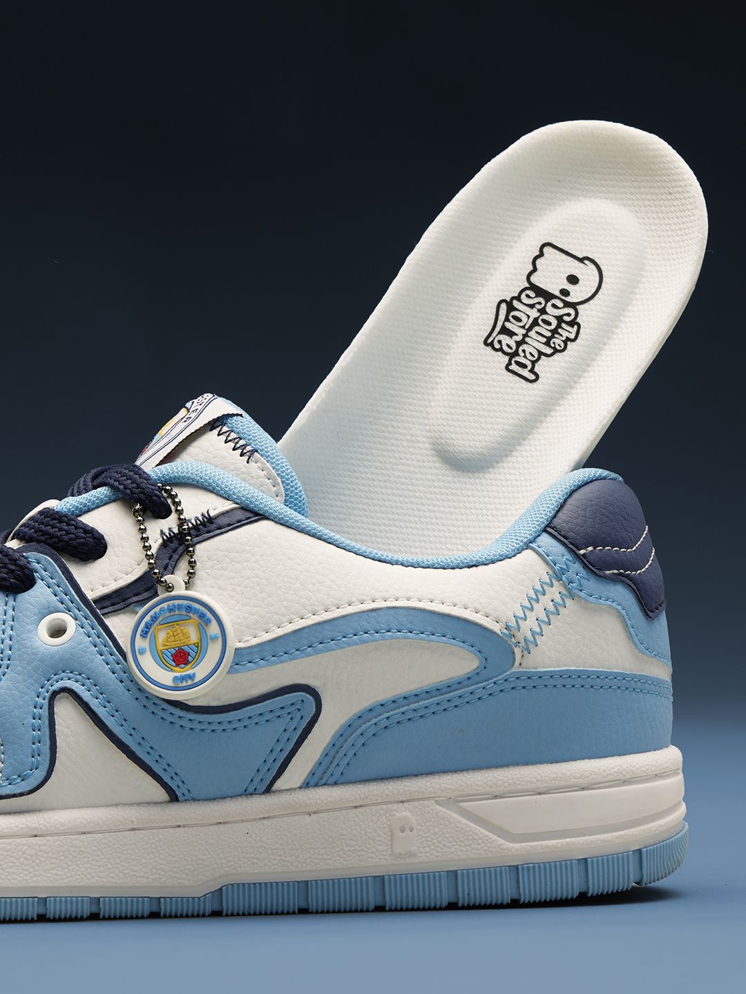 Urban Blaze: Manchester City Men Low Top Sneakers price