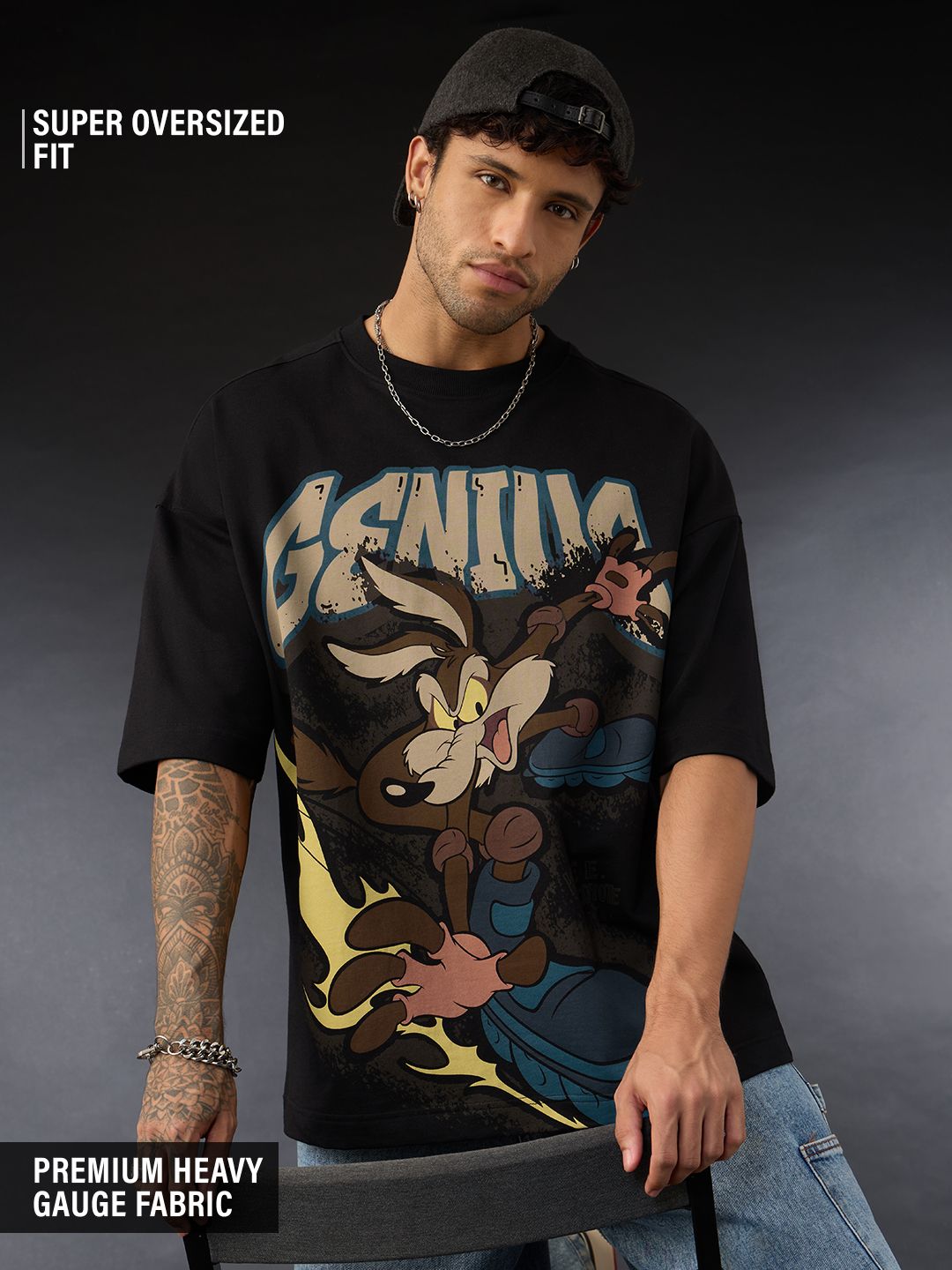 Looney Tunes: Skating Coyote Super Oversized T-Shirts Online
