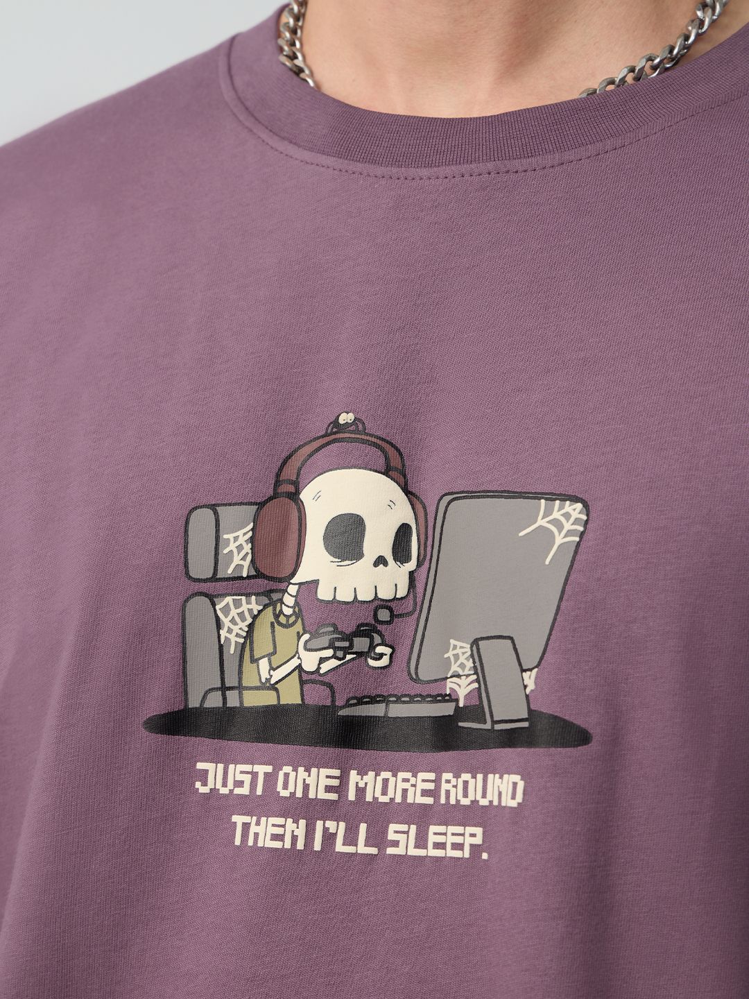 Casual Classics: Skull Gamer Men Relaxed Fit T-Shirts Online