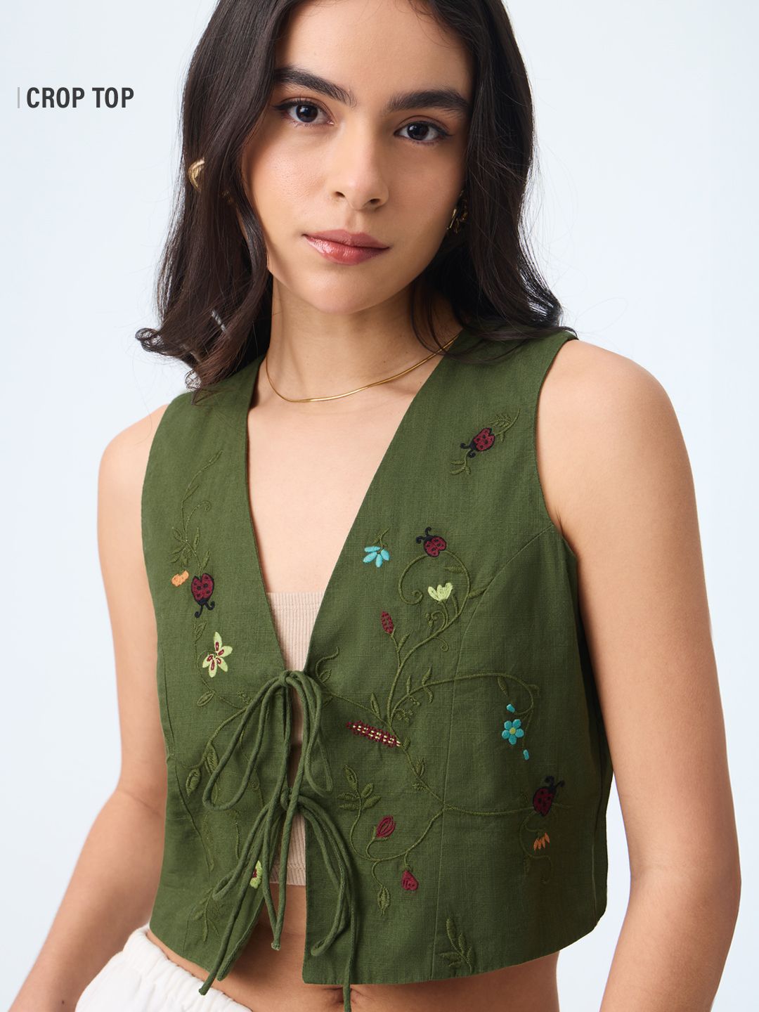 Cropped Vest: Vines Women Cropped Tops Online