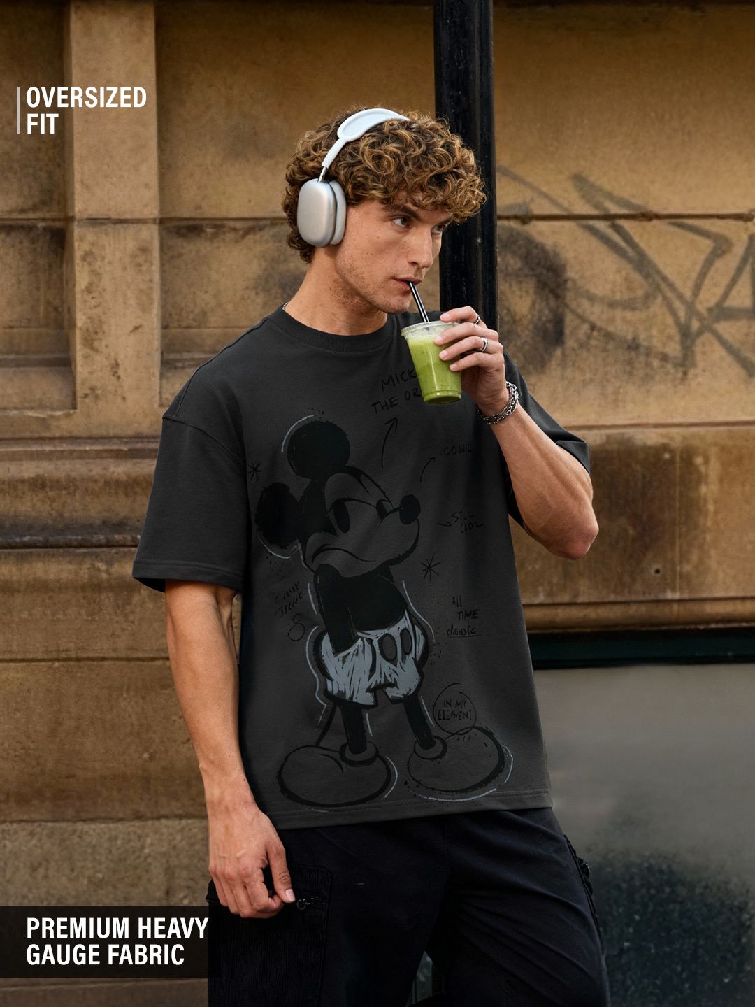 Mickey Mouse: Main Character Oversized T-Shirts Online