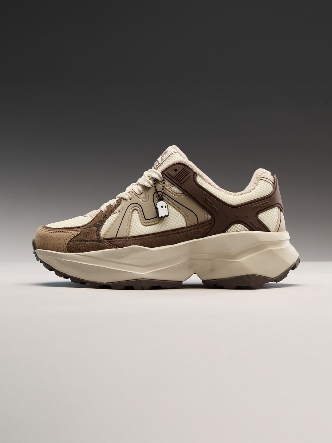 Raptors V2 Canyon Dust Men Low Top Sneakers
