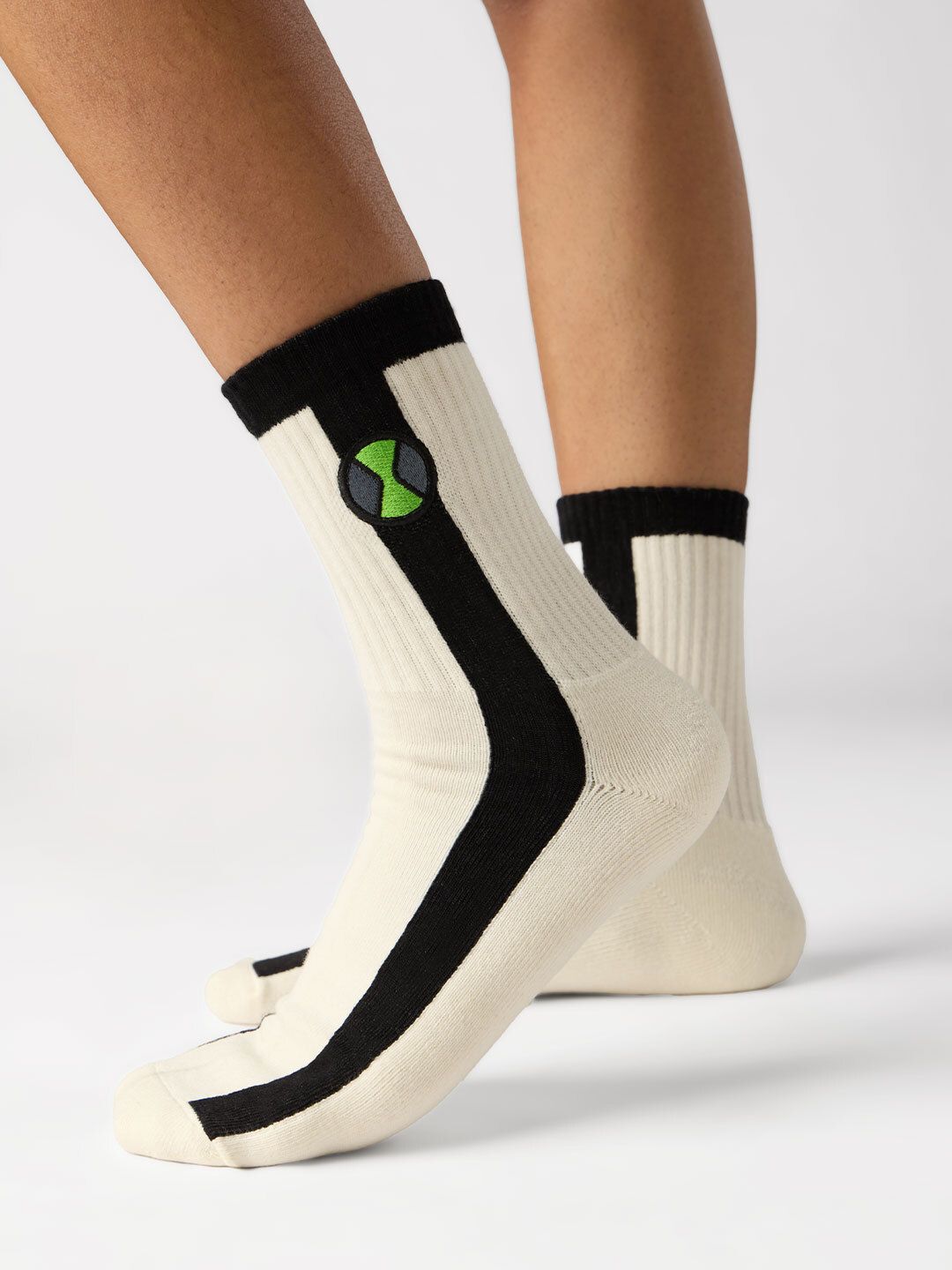 Ben 10: Omnitrix Socks Online