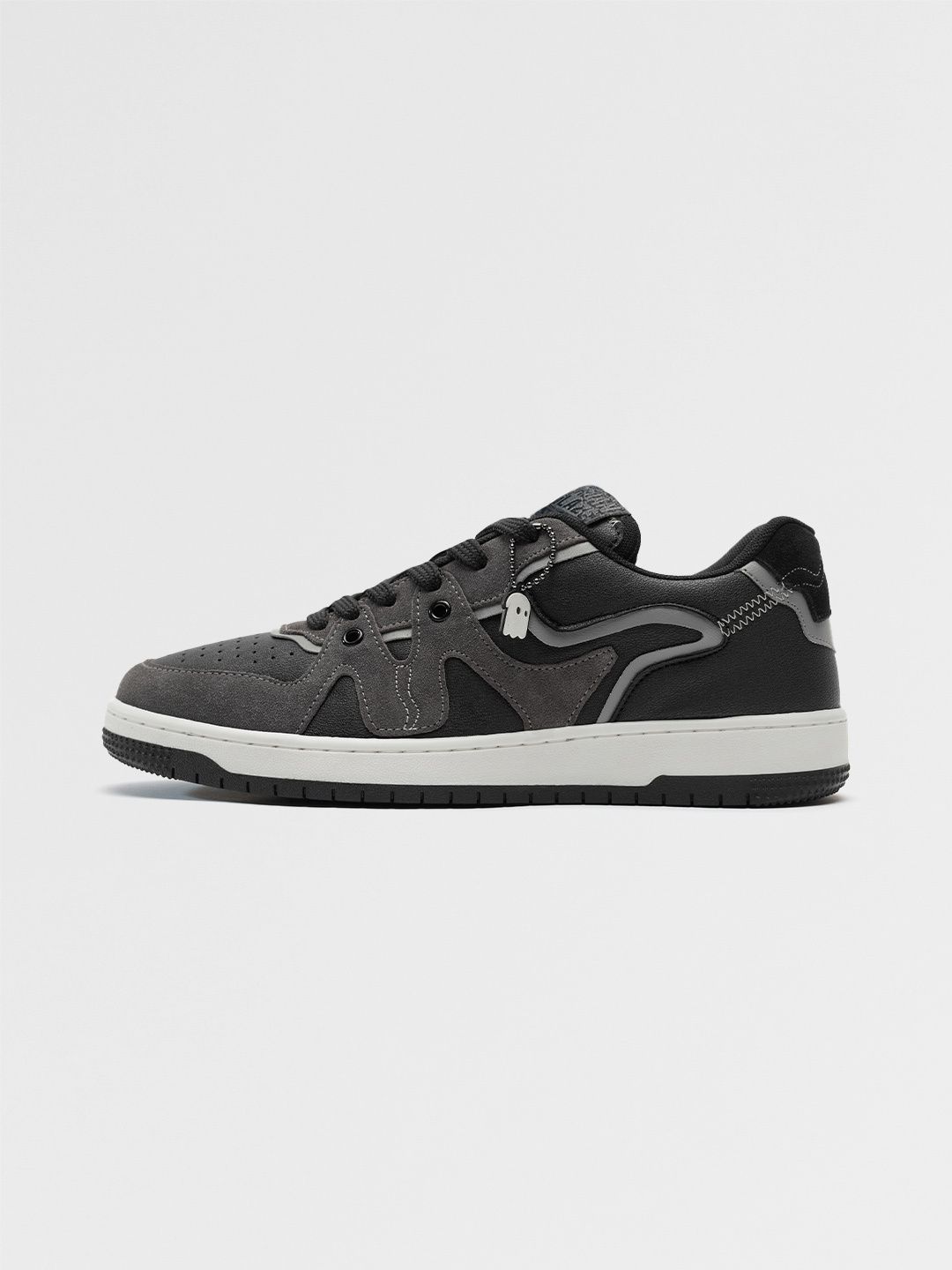 Buy TSS Originals: Carbon Fusion Men Low Top Sneakets Online