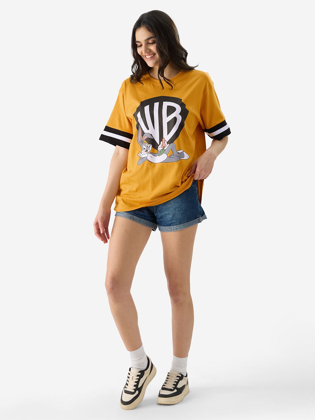 Buy Looney Tunes: WB Boyfriend Tshirt Online